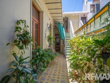 venta de ph con terraza propia en parque chacabuco