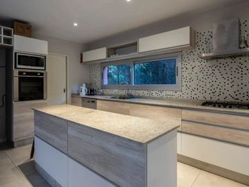 Venta Casa Costa Esmeralda