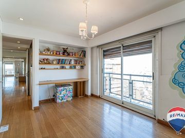 VENTA DEPARTAMENTO 250 MT2 SOBRE PARQUE LAS HERAS
