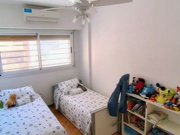 VENTA DEPTO URQUIZA 4 AMB. COCHERA BALCÓN TERRAZA