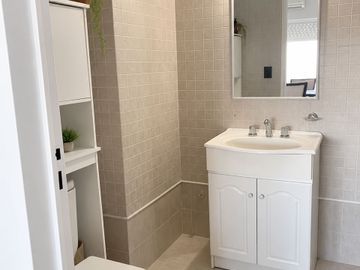 Venta Dto 3 Amb 2 baños , luminoso ! Villa Crespo