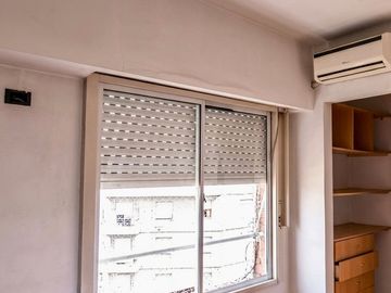 Venta Dto 3 Amb 2 baños , luminoso ! Villa Crespo