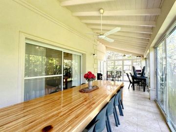 Venta casa 5 amb con pileta en El Lauquen