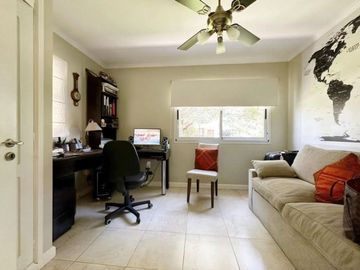 Venta casa 5 amb con pileta en El Lauquen