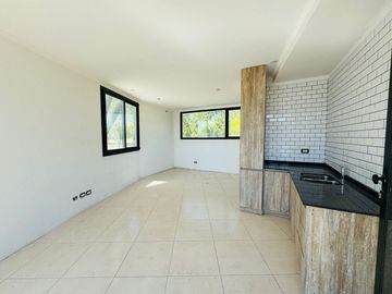 VENTA CASA 12 AMB VILLA DE CAMPO LA COLINA LUJÁN