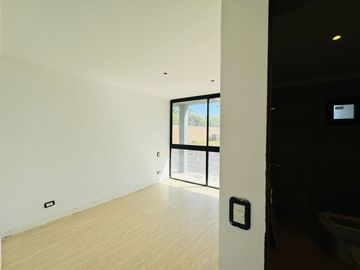 VENTA CASA 12 AMB VILLA DE CAMPO LA COLINA LUJÁN