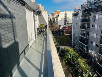 DEPARTAMENTO 3 AMBIENTES CON ESCRITORIO Y COCHERA
