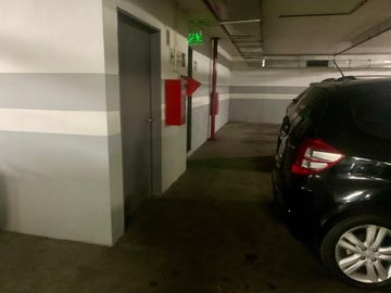 COCHERA/GARAGE VENTA PALERMO HOLLYWOOD