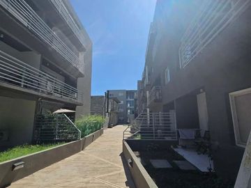 Venta Depto estrenar 2Amb Complejo Solares Moreno