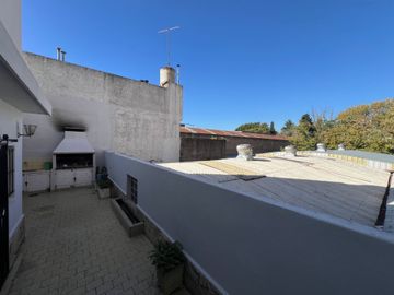 GALPÓN INDUSTRIAL - LOCAL COMERCIAL - DEPARTAMENTO