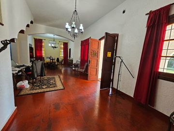 CASA FINCA EN VENTA EN MORENO PISINA PARQUE