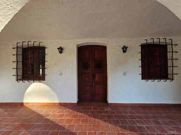 CASA FINCA EN VENTA EN MORENO PISINA PARQUE
