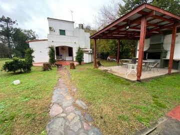 CASA FINCA EN VENTA EN MORENO PISINA PARQUE