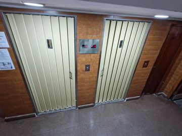 VENTA DEPARTAMENTO 3 AMBIENTES COGHLAN.-