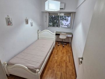 VENTA DEPARTAMENTO 3 AMBIENTES COGHLAN.-