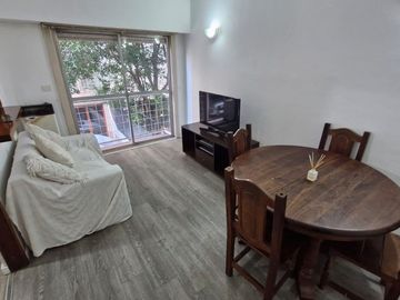 VENTA DEPARTAMENTO 3 AMBIENTES COGHLAN.-