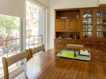 Casa 5 Amb. con Terraza y Cocheras 3 Pisos_ Núñez