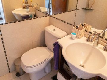 Casa 5 Amb. con Terraza y Cocheras 3 Pisos_ Núñez