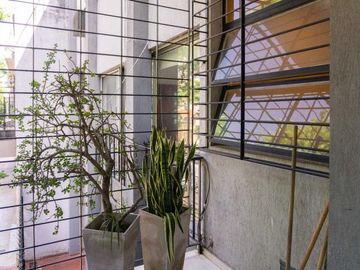 Casa 5 Amb. con Terraza y Cocheras 3 Pisos_ Núñez