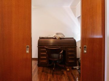 Casa 5 Amb. con Terraza y Cocheras 3 Pisos_ Núñez