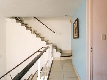 Casa 5 Amb. con Terraza y Cocheras 3 Pisos_ Núñez