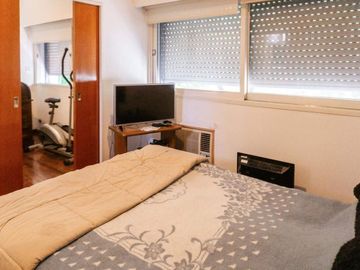 Casa 5 Amb. con Terraza y Cocheras 3 Pisos_ Núñez