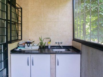 Casa 5 Amb. con Terraza y Cocheras 3 Pisos_ Núñez