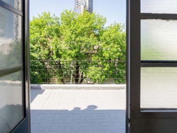 Casa 5 Amb. con Terraza y Cocheras 3 Pisos_ Núñez