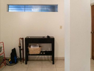 Casa 5 Amb. con Terraza y Cocheras 3 Pisos_ Núñez