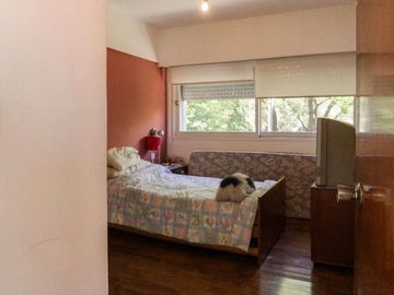 Casa 5 Amb. con Terraza y Cocheras 3 Pisos_ Núñez