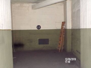 VENTA COCHERA EN BALVANERA