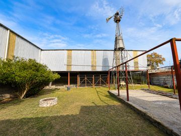 ALQUILER COMERCIAL PREDIO DEPORTIVO EN MERLO