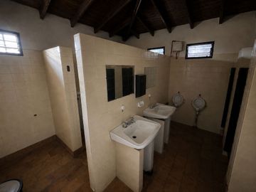ALQUILER COMERCIAL PREDIO DEPORTIVO EN MERLO