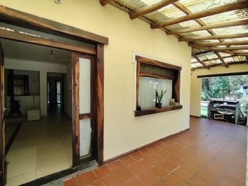 Casa de 7 ambientes en reserva Atlántida