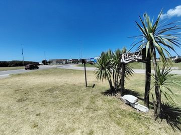 Casa de 7 ambientes en reserva Atlántida
