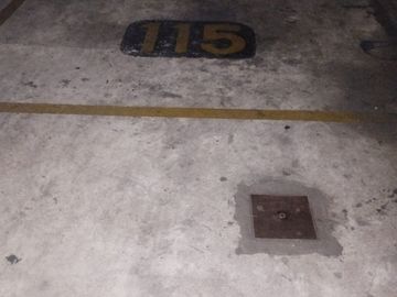 VENTA  COCHERA FIJA CUBIERTA (zona Tribunales)