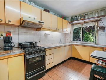 Venta Casa Quinta con pileta en Barrio Corimayo