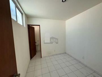 Casa en condominio en renta en Coaxustenco, Metepec