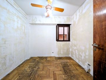 Venta Depto. 4 amb. Balcón, Coch, Belgrano