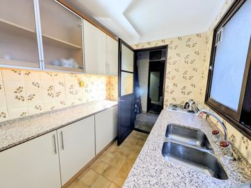 Venta Depto. 4 amb. Balcón, Coch, Belgrano