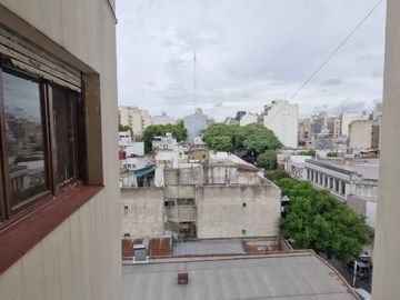 VENTA SEMIPISO 3 AMB VILLA CRESPO CON RENTA