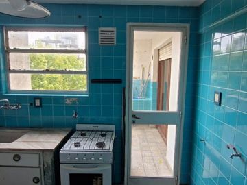 VENTA SEMIPISO 3 AMB VILLA CRESPO CON RENTA