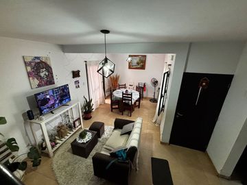 VENTA DUPLEX 4 DORMITORIOS EN Bº LOS PERALES