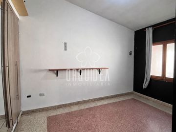 Casa en venta c/ cochera en Centro