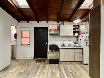 VENTA PH 2 AMBIENTES EN LAS CAÑITAS