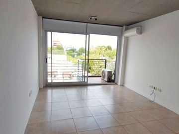 ALQUILER MONOAMBIENTE EN CABALLITO CON BALCON