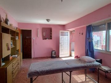 VENTA CASA PLANTA ALTA 2 DORMIT. TERRAZA. OPORT !