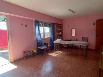 VENTA CASA PLANTA ALTA 2 DORMIT. TERRAZA. OPORT !