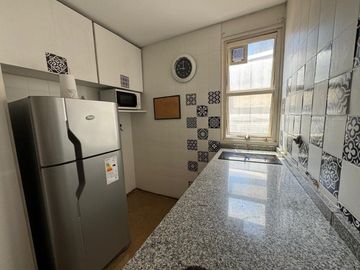 VENTA 2 AMBIENTES - TORRE CORRIENTES