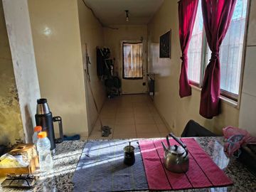 CASA ESQUINA. AMOBLADA. APTA CRÉDITO, CHIMBAS.